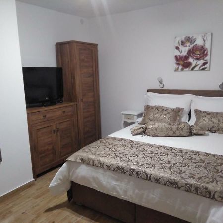 Apartment Center Roko Split Exterior photo
